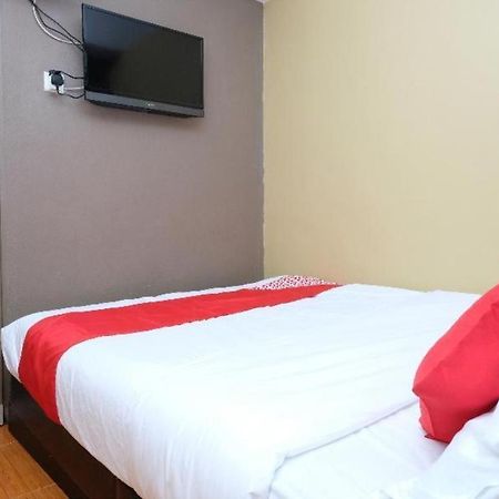Oyo 44123 Hotel Al-Saif Kuala Kerai Ngoại thất bức ảnh