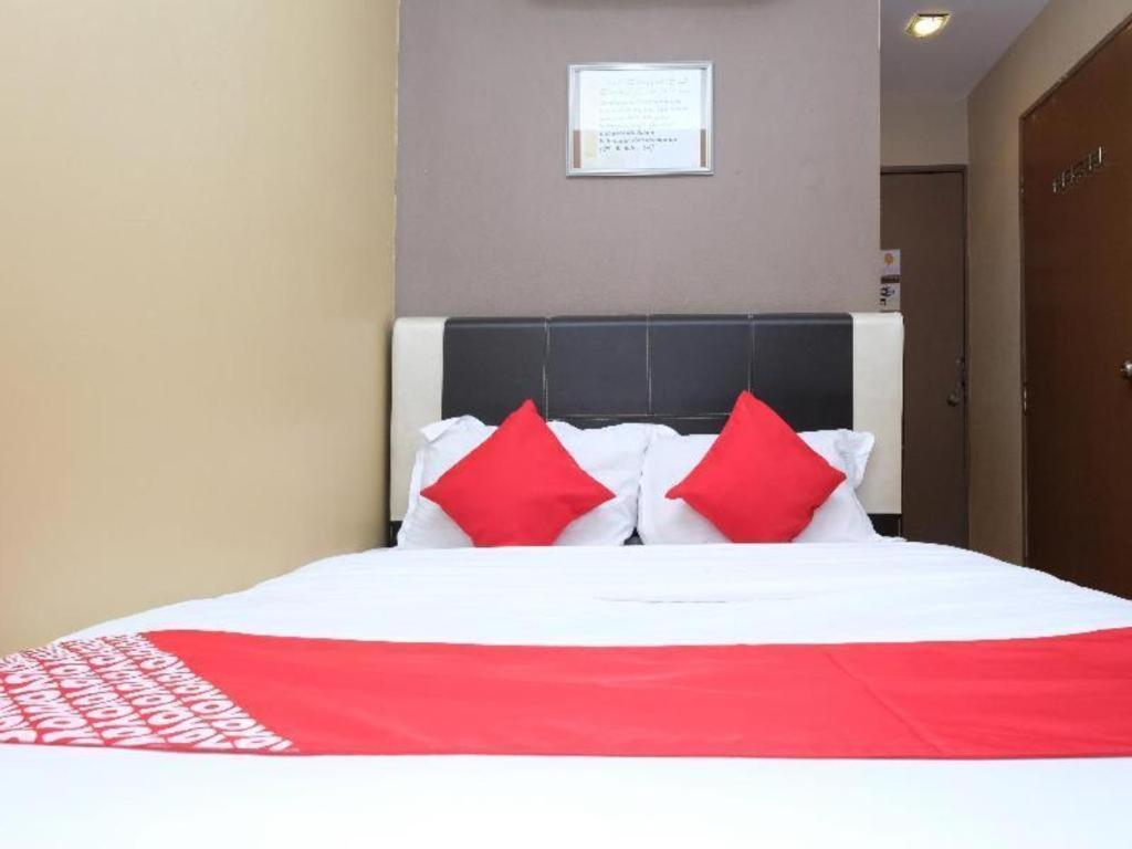 Oyo 44123 Hotel Al-Saif Kuala Kerai Ngoại thất bức ảnh