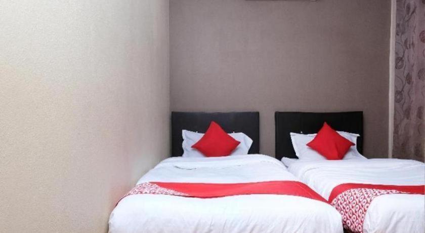 Oyo 44123 Hotel Al-Saif Kuala Kerai Ngoại thất bức ảnh