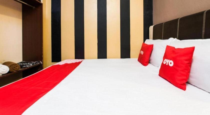 Oyo 44123 Hotel Al-Saif Kuala Kerai Ngoại thất bức ảnh