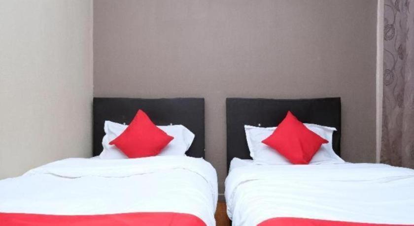 Oyo 44123 Hotel Al-Saif Kuala Kerai Ngoại thất bức ảnh