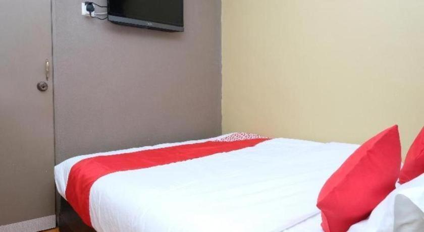 Oyo 44123 Hotel Al-Saif Kuala Kerai Ngoại thất bức ảnh