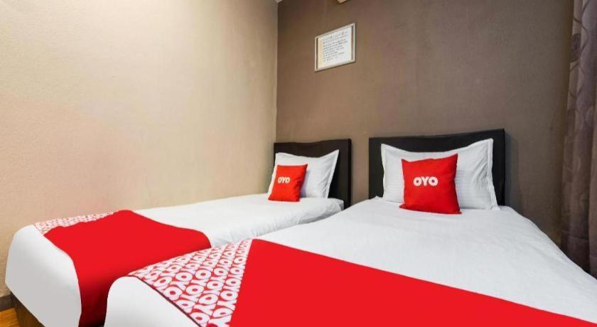 Oyo 44123 Hotel Al-Saif Kuala Kerai Ngoại thất bức ảnh