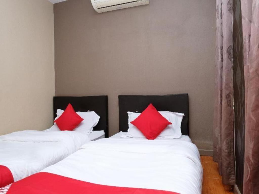 Oyo 44123 Hotel Al-Saif Kuala Kerai Ngoại thất bức ảnh