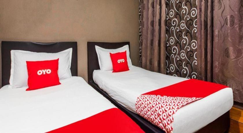 Oyo 44123 Hotel Al-Saif Kuala Kerai Ngoại thất bức ảnh