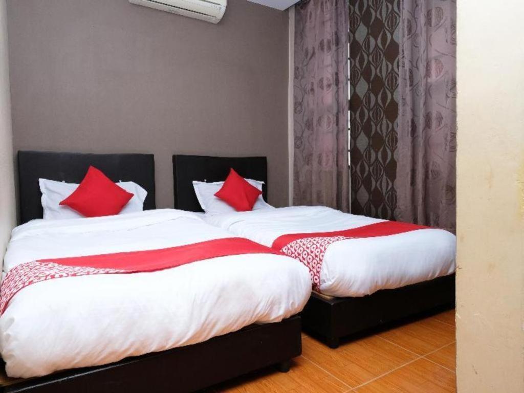 Oyo 44123 Hotel Al-Saif Kuala Kerai Ngoại thất bức ảnh